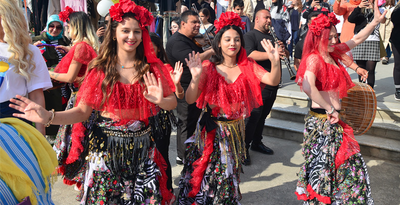 Karnaval tadında festival!