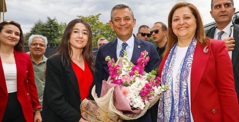 Afyonkarahisar Belediye Başkanı Burcu Köksal CHP Genel Başkanı Özgür Özel’i Ağırladı