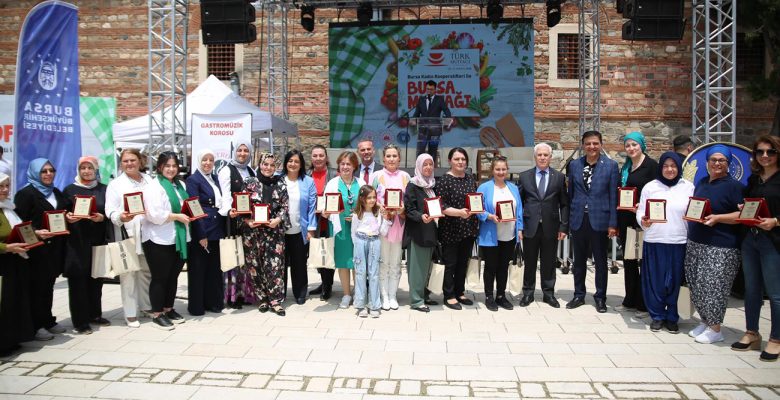 Bursa Kadın Kooperatifleri ile Bursa Mutfağı Vitrine Çıktı