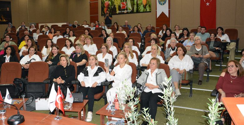 Kadınlar, Girişimcilik Hakkında Bilgiyle Donandı