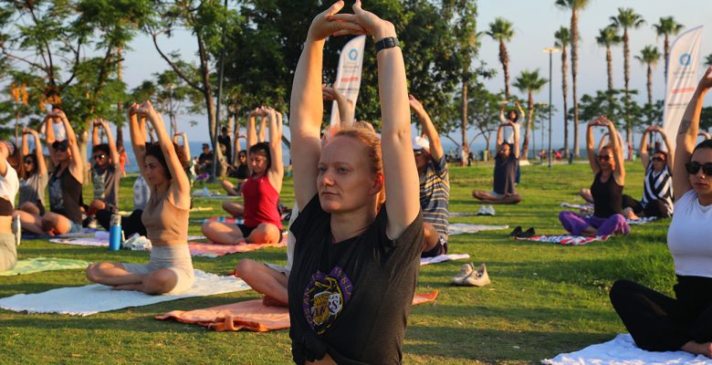 Dünya Yoga Günü’nde Yoga Yaptılar