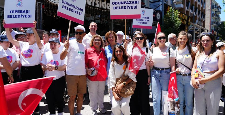 Engelsiz Sokak Festivali Coşkuyla Kutlandı